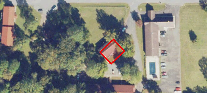11440 Woodside Dr