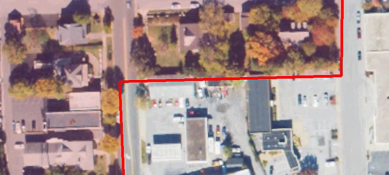 327 Royal Ave