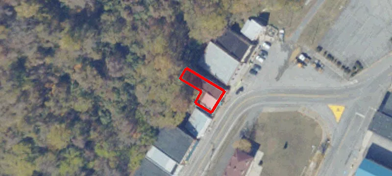 127 Main St