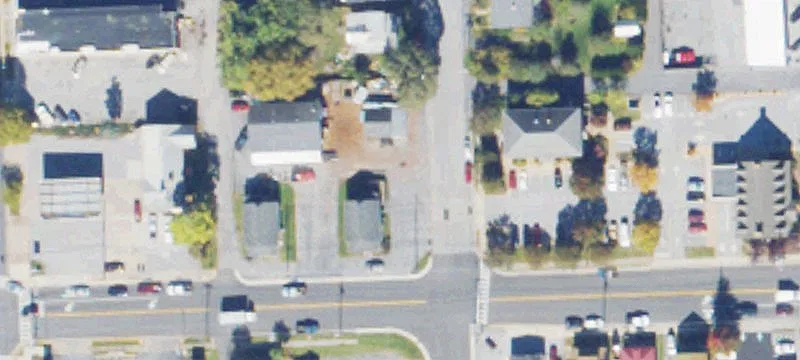 18 6th St