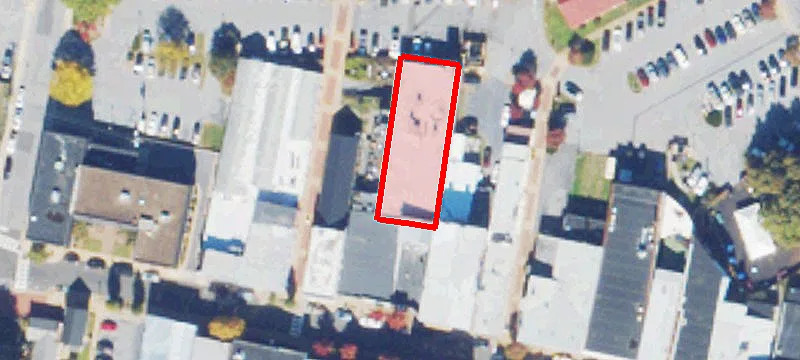 120 Main St
