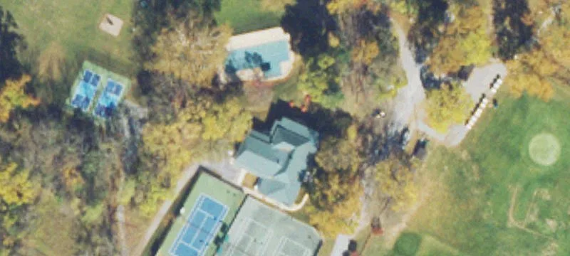 340 Country Clb Ln