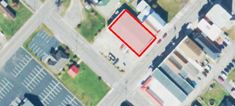 300 Main St