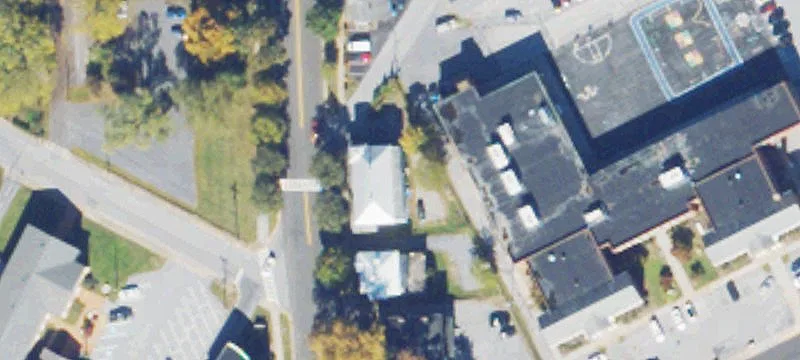43 Royal Ave