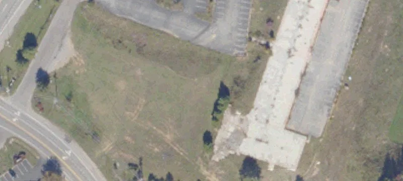 3511 Holiday Ln
