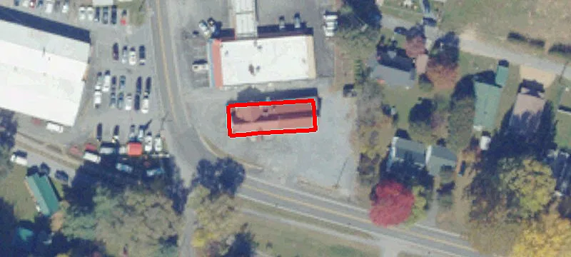 338 Douglas Dr