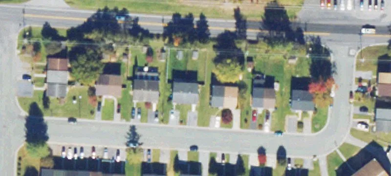 1326 Robinhood Ln