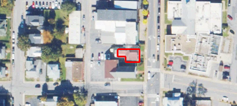 25 Royal Ave