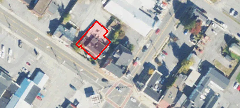 100 Main St