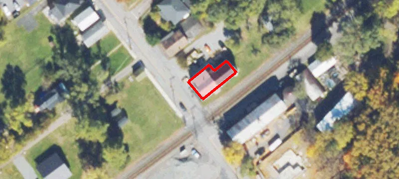 114 Main St