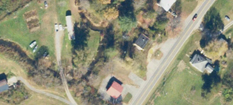 2069 Dr Thomas Walker Rd