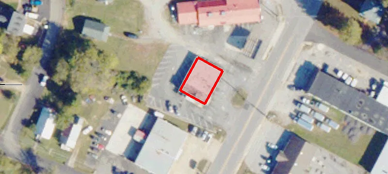 707 Main St