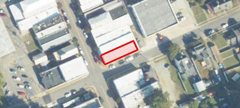 702 Main St