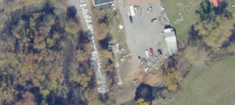 708 Riverside Dr