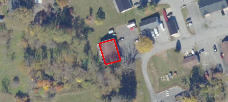 202 Campbell Ln