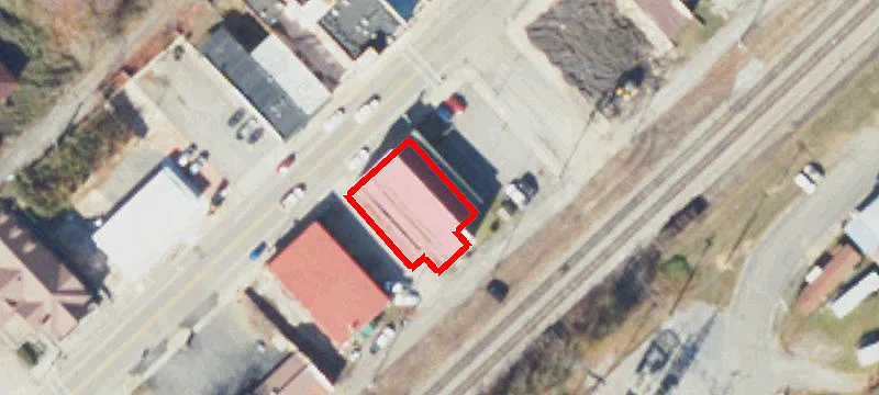 504 Main St