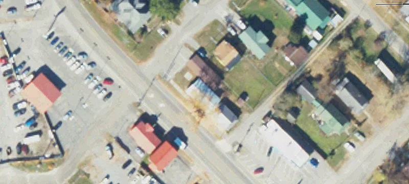 504 4th E Ave