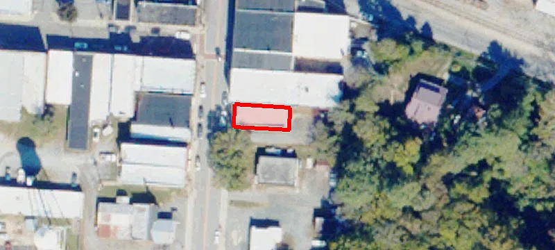 206 Main St