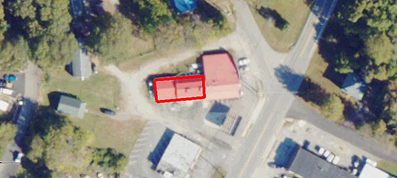 713 Main St