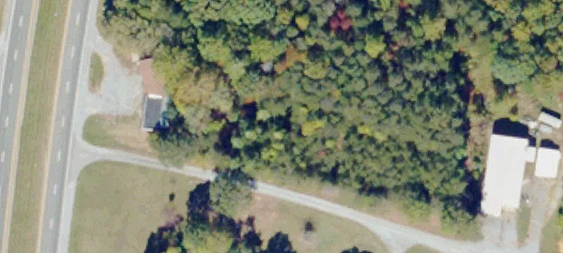 1305 Wards Rd