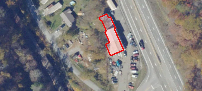 110 Redwood Dr