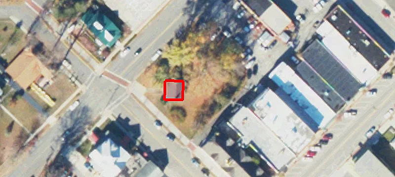 302 Shawnee E Ave