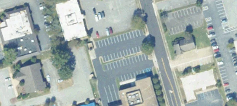 2105 Hartford Rd