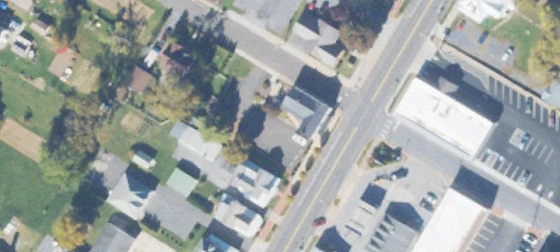 202 Main St