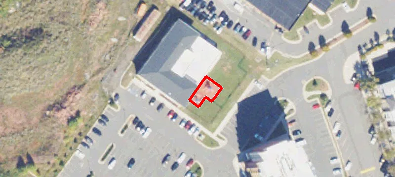 100 Nadia St