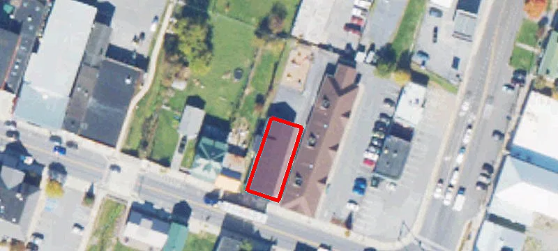239 King St