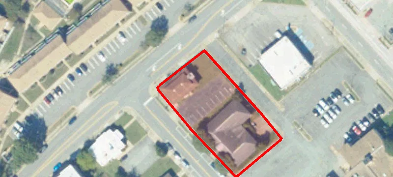 18 Mellen St
