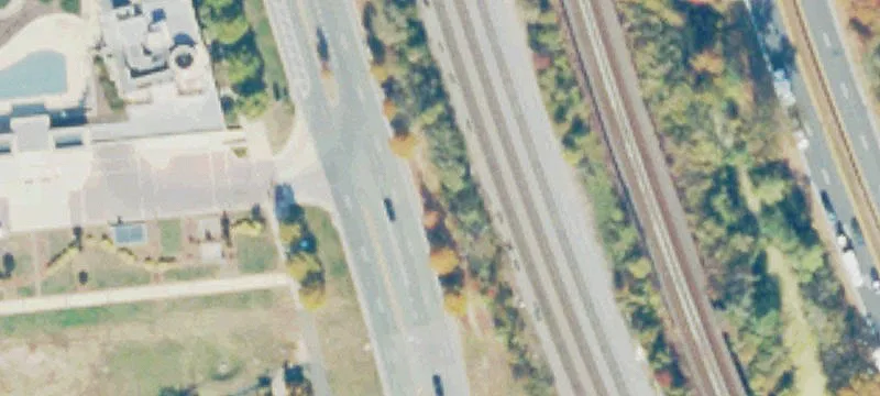 Potomac Ave