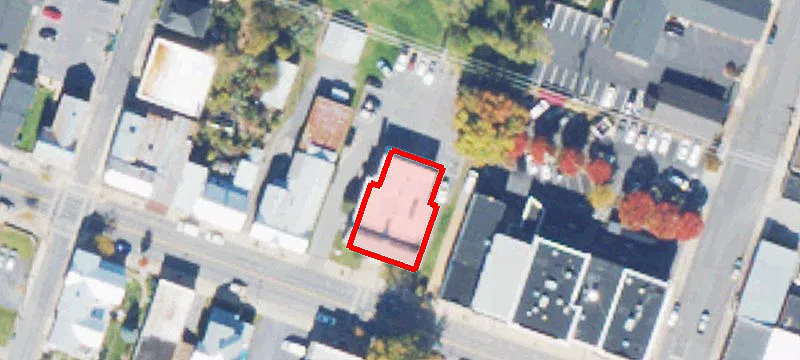 152 King St
