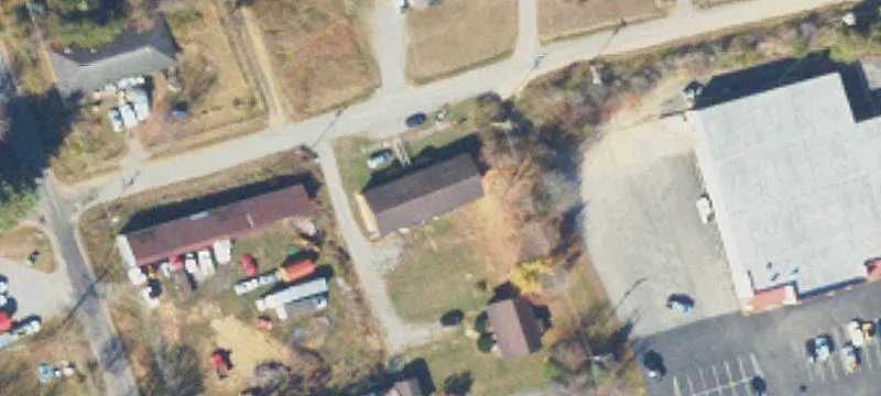 1944 Dr Thomas Walker Rd