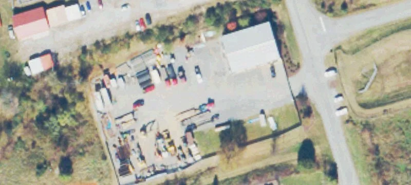 3327 Shawnee Dr