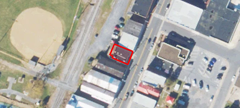 148 Main St
