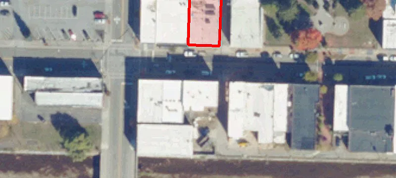 81 Main St
