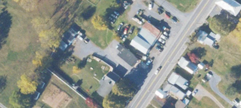 411 Main St