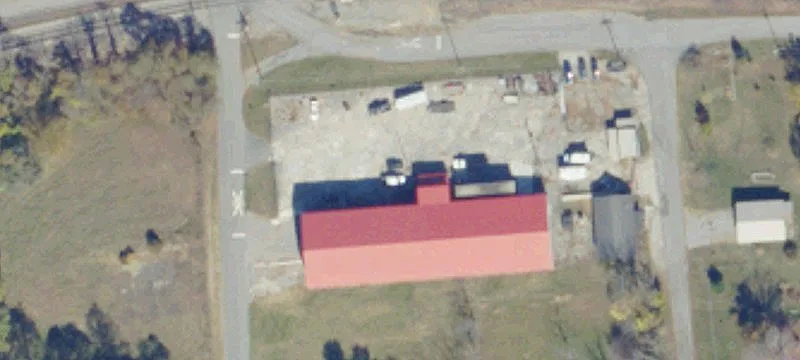 937 Railroad Ave