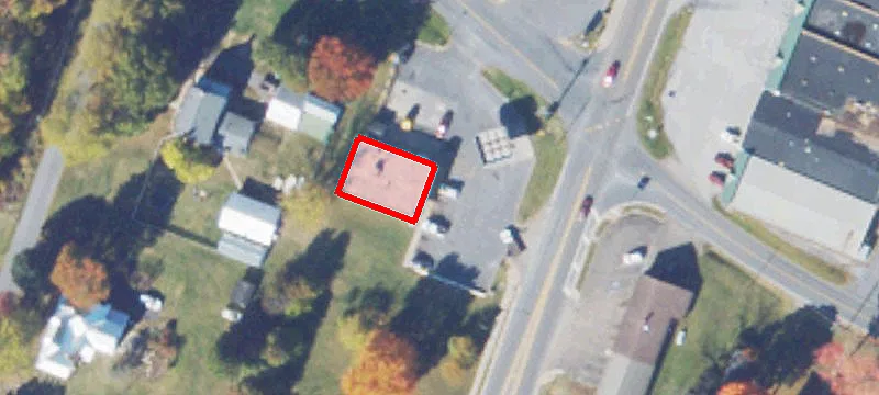 305 Augusta Ave