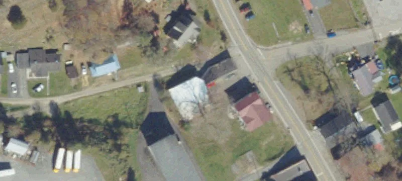 5837 Redbud Hwy