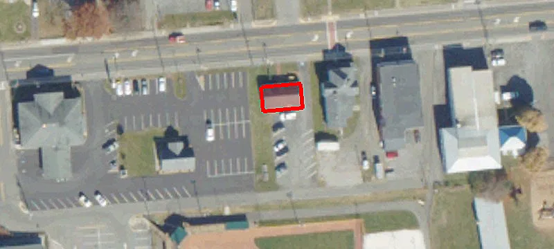 307 Main St