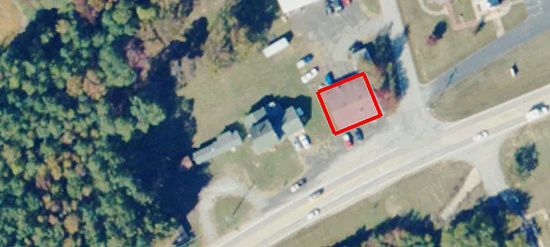 1394 Mecklenburg Ave