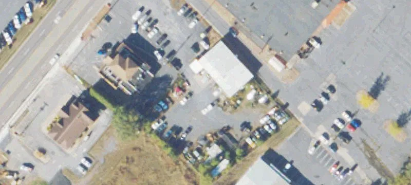 3120 Main St