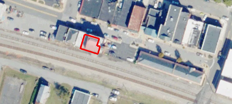180 Main St