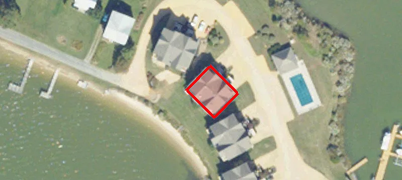 564 Riverside Dr