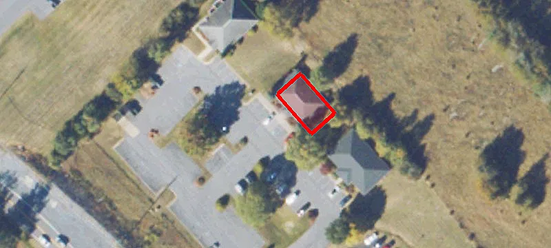 1737 Erickson Ave