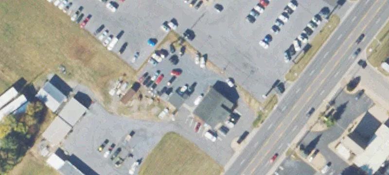 3015 Main St