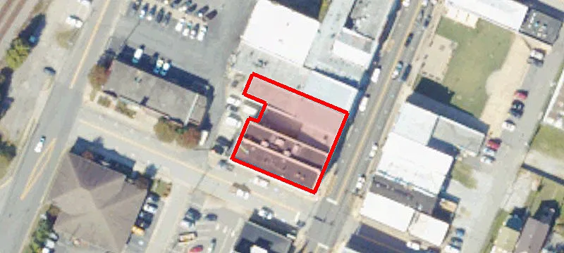 126 Main St