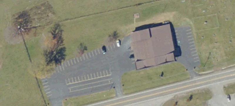 4686 Redbud Hwy